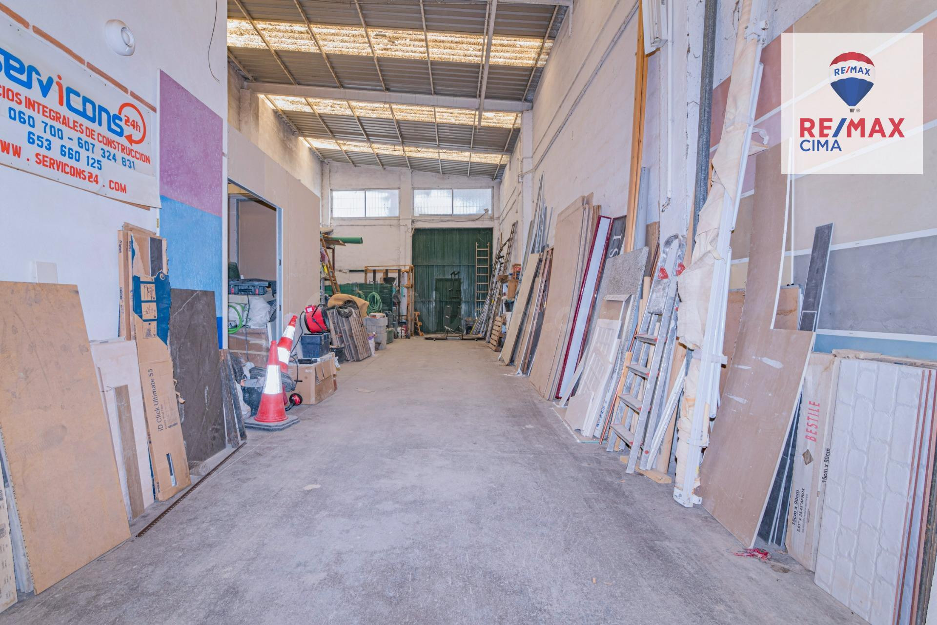 NAVE INDUSTRIAL EN CHAUCHINA