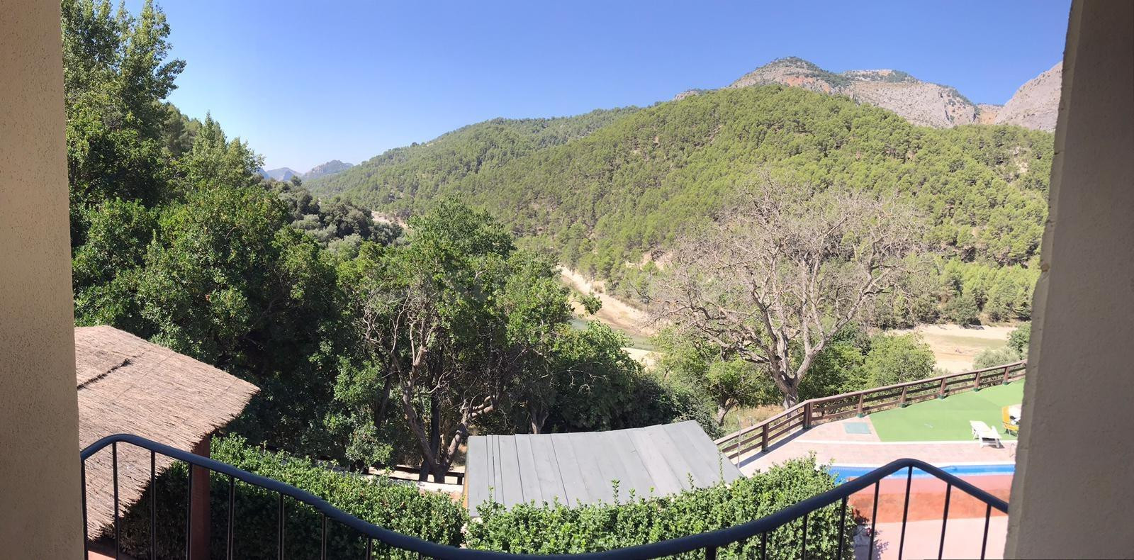 ESPECTACULAR FINCA DE 1.964 HECTARES EN CASTRIL