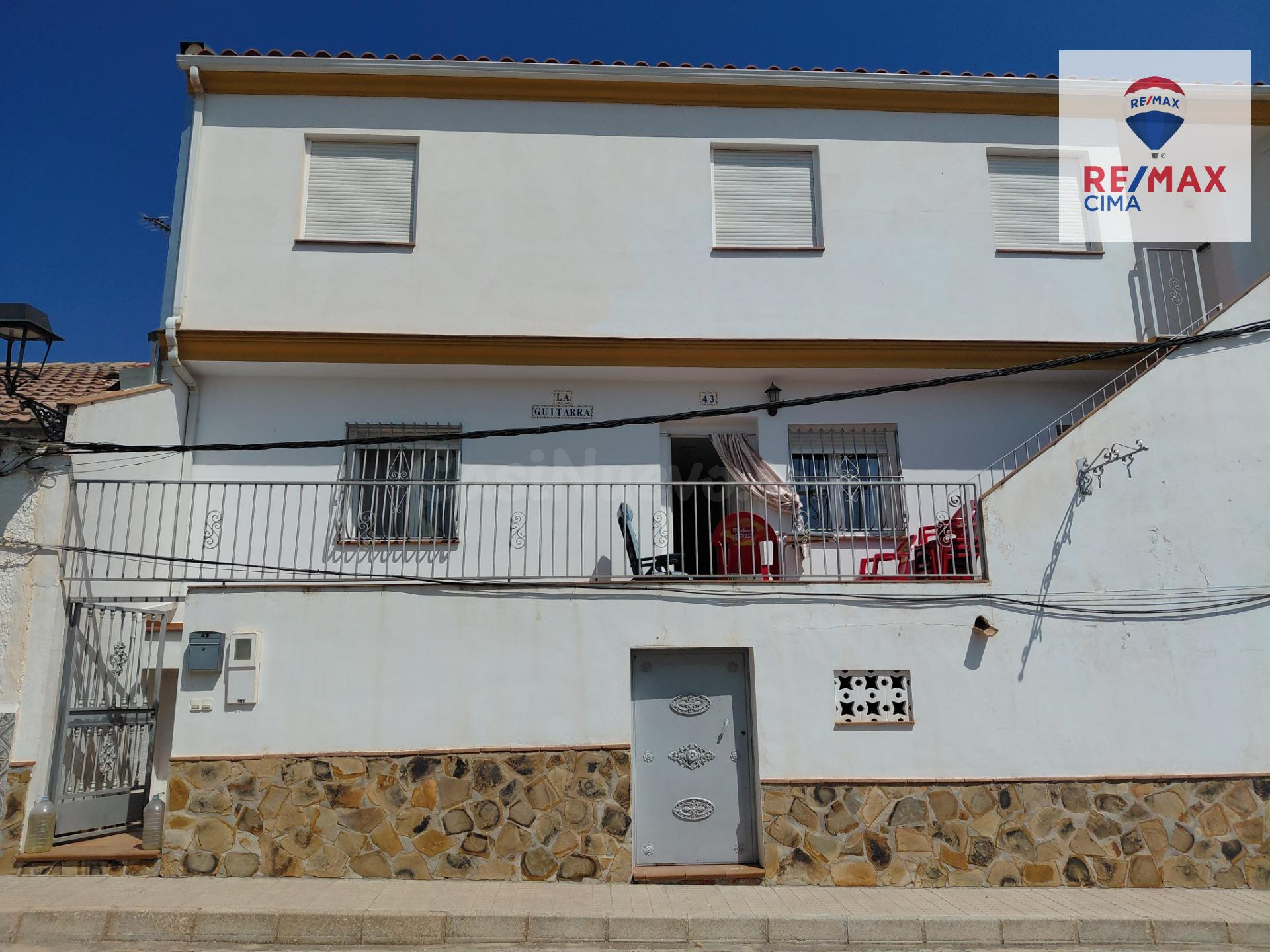 SE VENDE BONITA CASA EN CAMPO CÁMARA