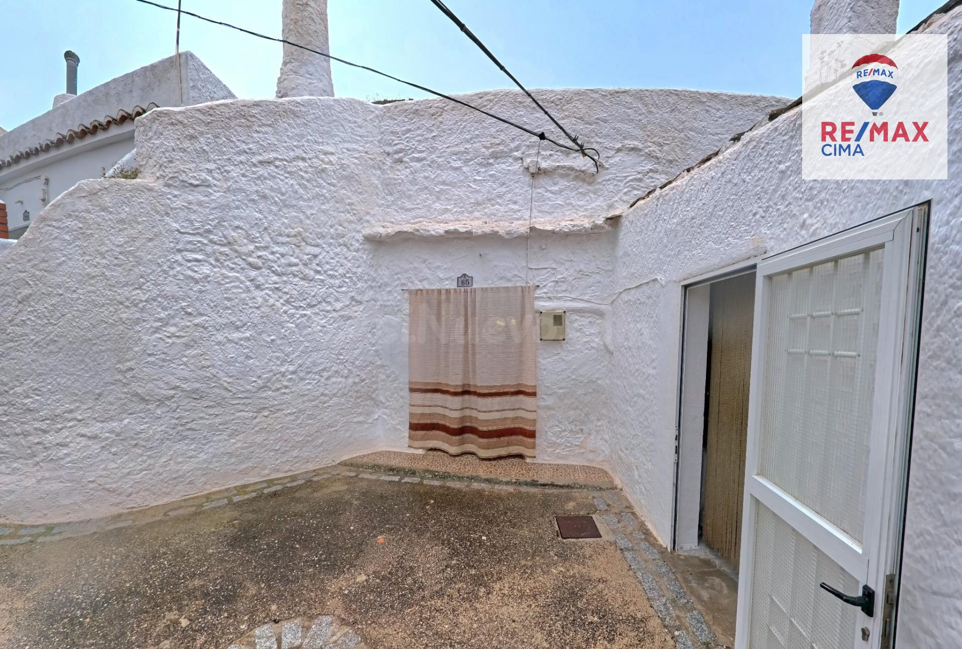 ¡Oportunidad Única! Cueva a la venta con Encanto en Barrio Nuevo, Freila (Granada)