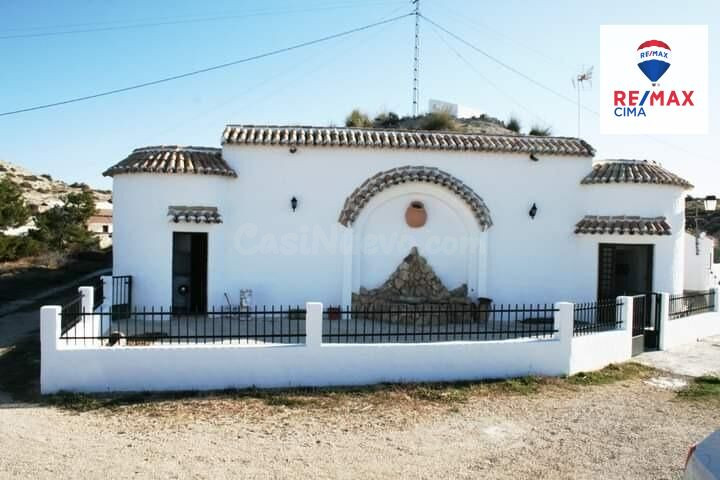 Se vende espectacular cueva en Cortijo del Cura (Galera)