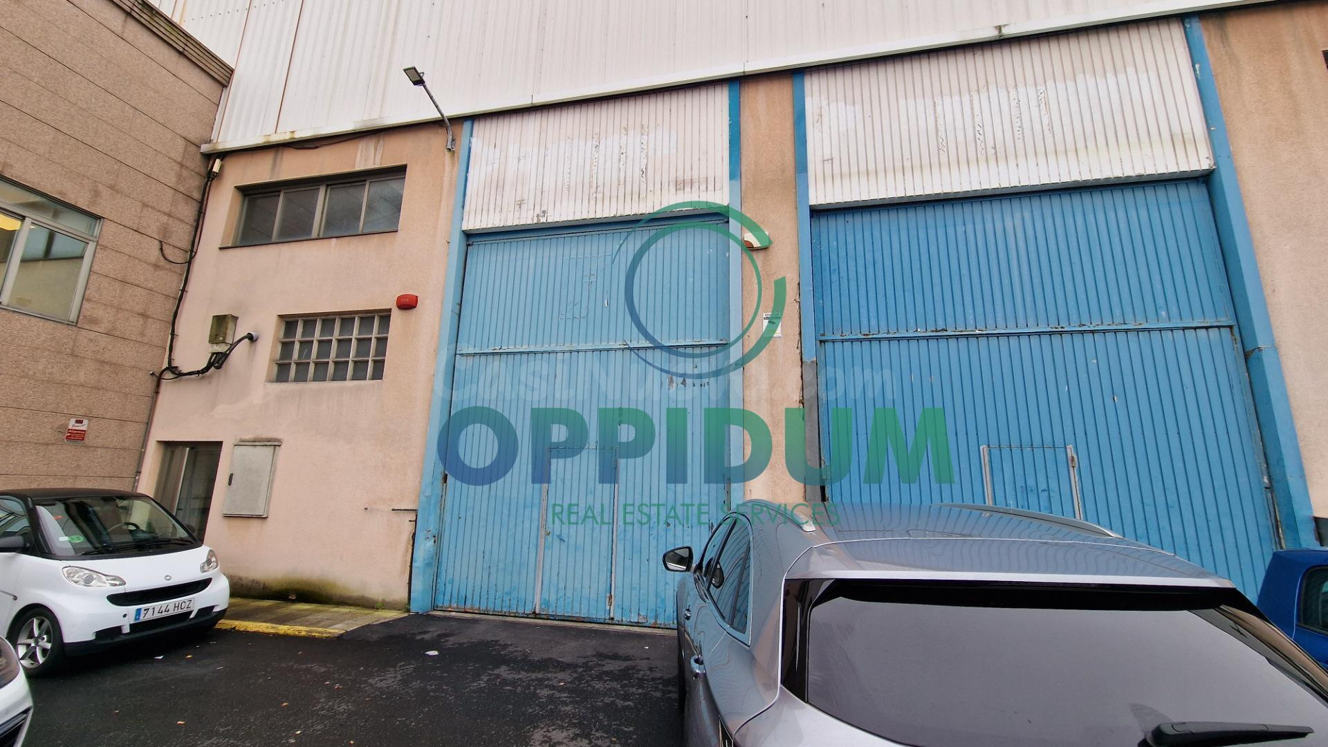 Nave de 3.216 m2 en el Polígono de Agrela - foto 4