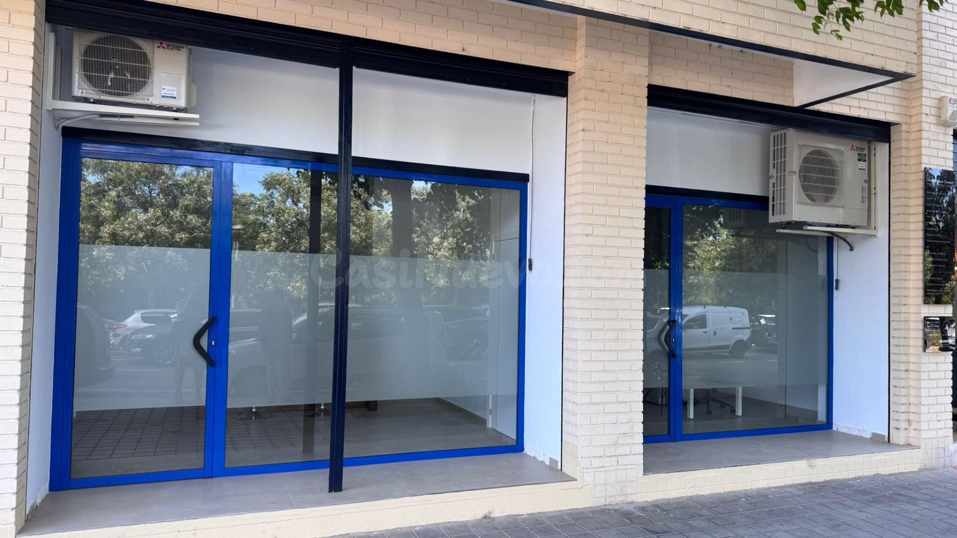 DESPACHOS EN ALQUILER en oficina de coworking en Malilla, Valencia