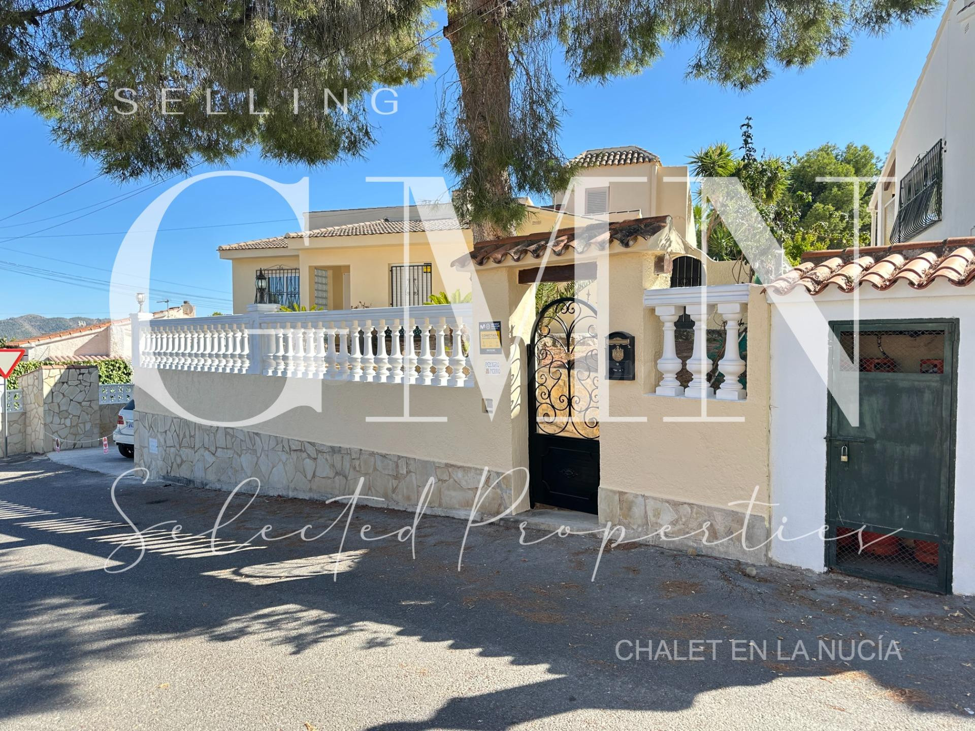 Exclusivo Chalet con Espectaculares Vistas en La Nucía - foto 3