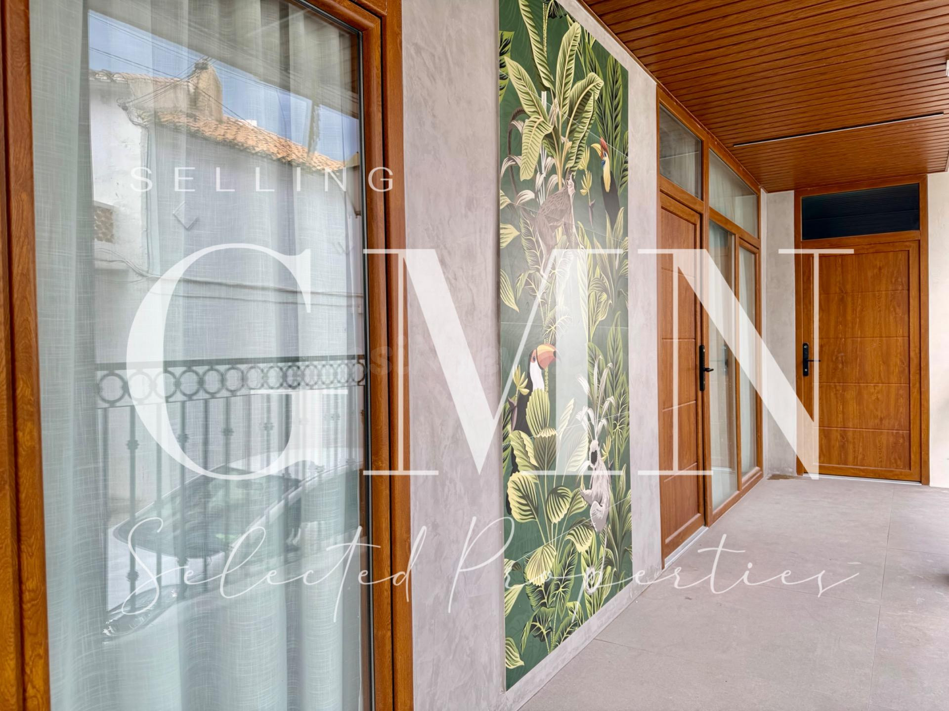 Venta exclusiva en Altea Centro de un grupo 5 preciosos apartamentos a pie de calle