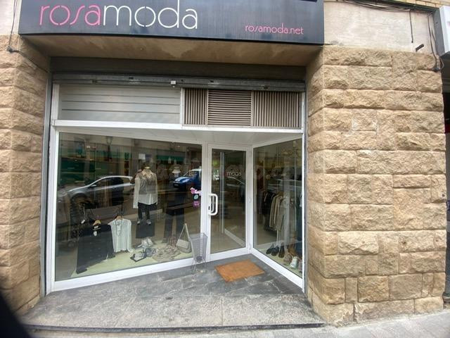 Local céntrico en Taradell !! - foto 2