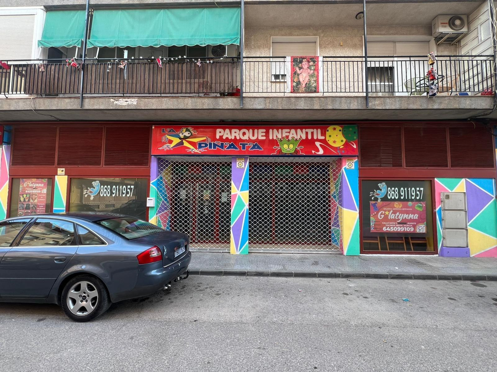 2.400 m2 DE LOCALES EN PUENTE TOCINOS