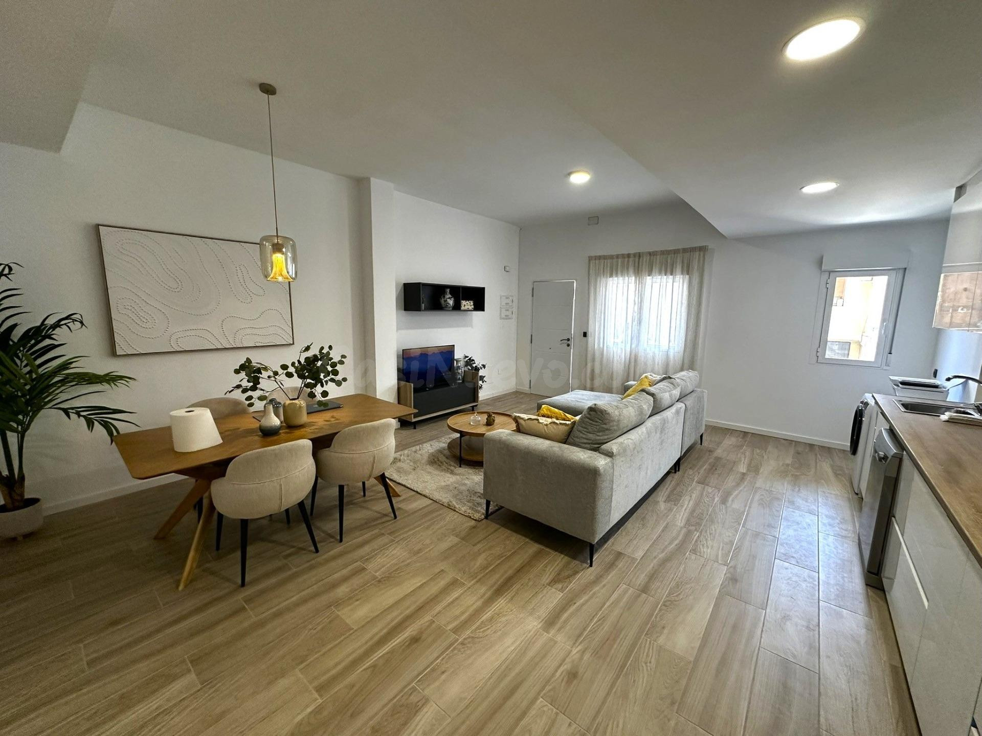 Apartamentos a estrenar de 2 y 3 dormitorios con piscina, gi - foto 5