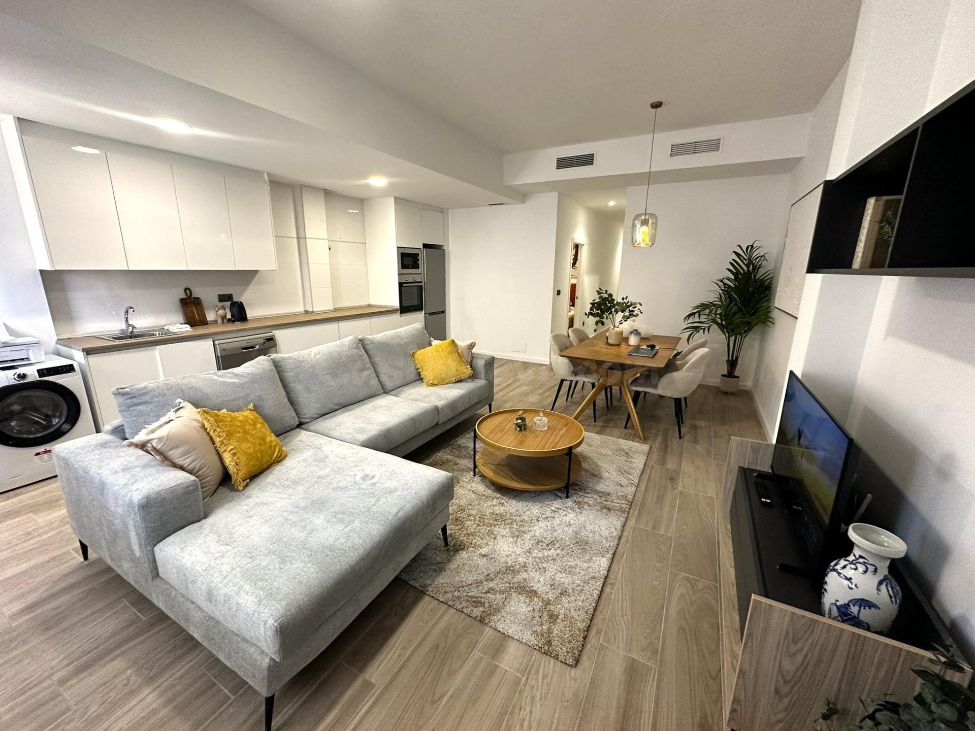 Apartamentos a estrenar con piscina, gimnasio y parking – Al - foto 2