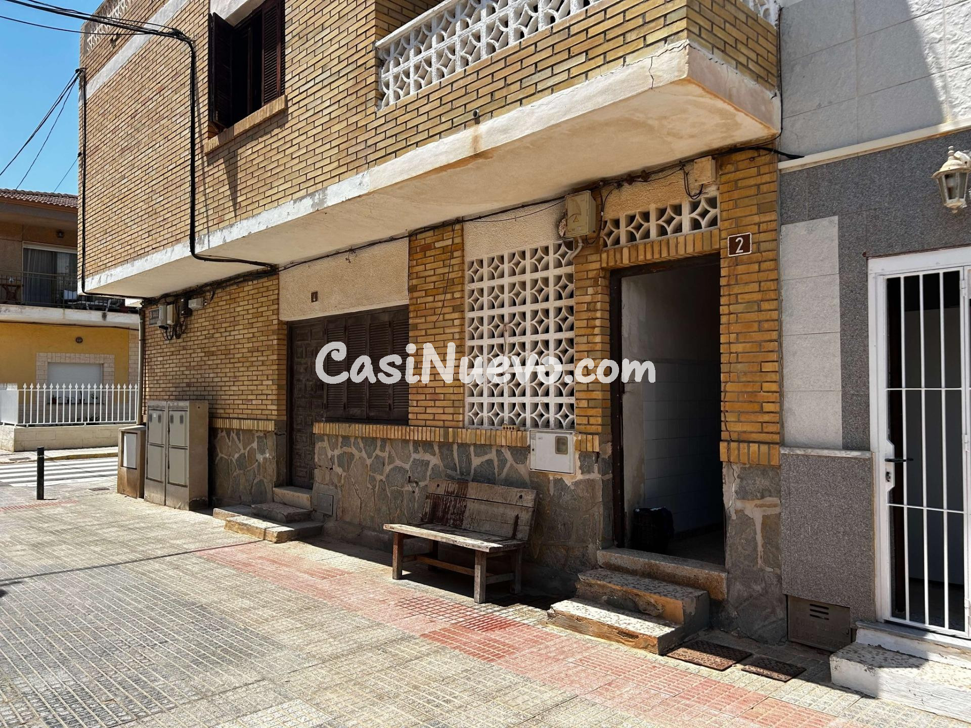 ¡Casa de ensueño de varios niveles junto a la playa a solo 5 - foto 21