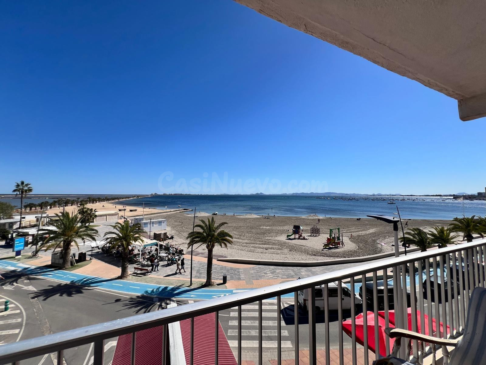 Apartamento de 3 dormitorios con vistas al mar a solo 100 m de la playa – Los Cuarteros