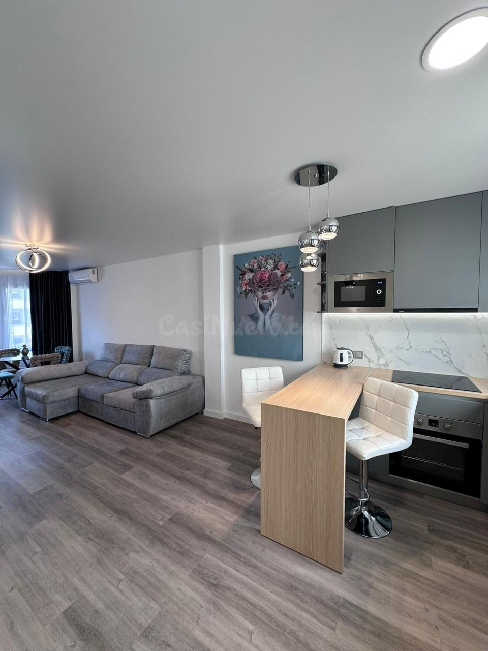 Moderno apartamento en venta en Torrevieja – ¡A solo 300 m de la Playa del Cura!