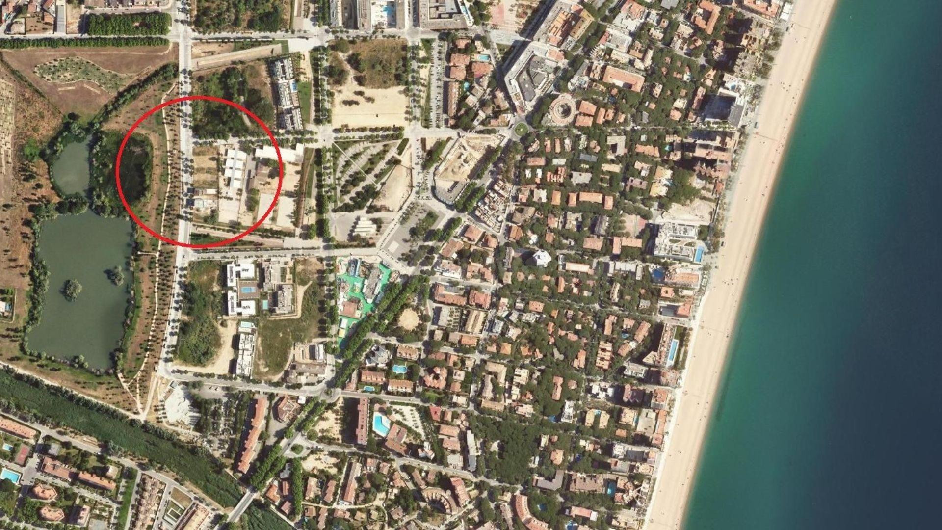 Parcela en venta en suelo urbano en Els Estanys de Platja d'Aro