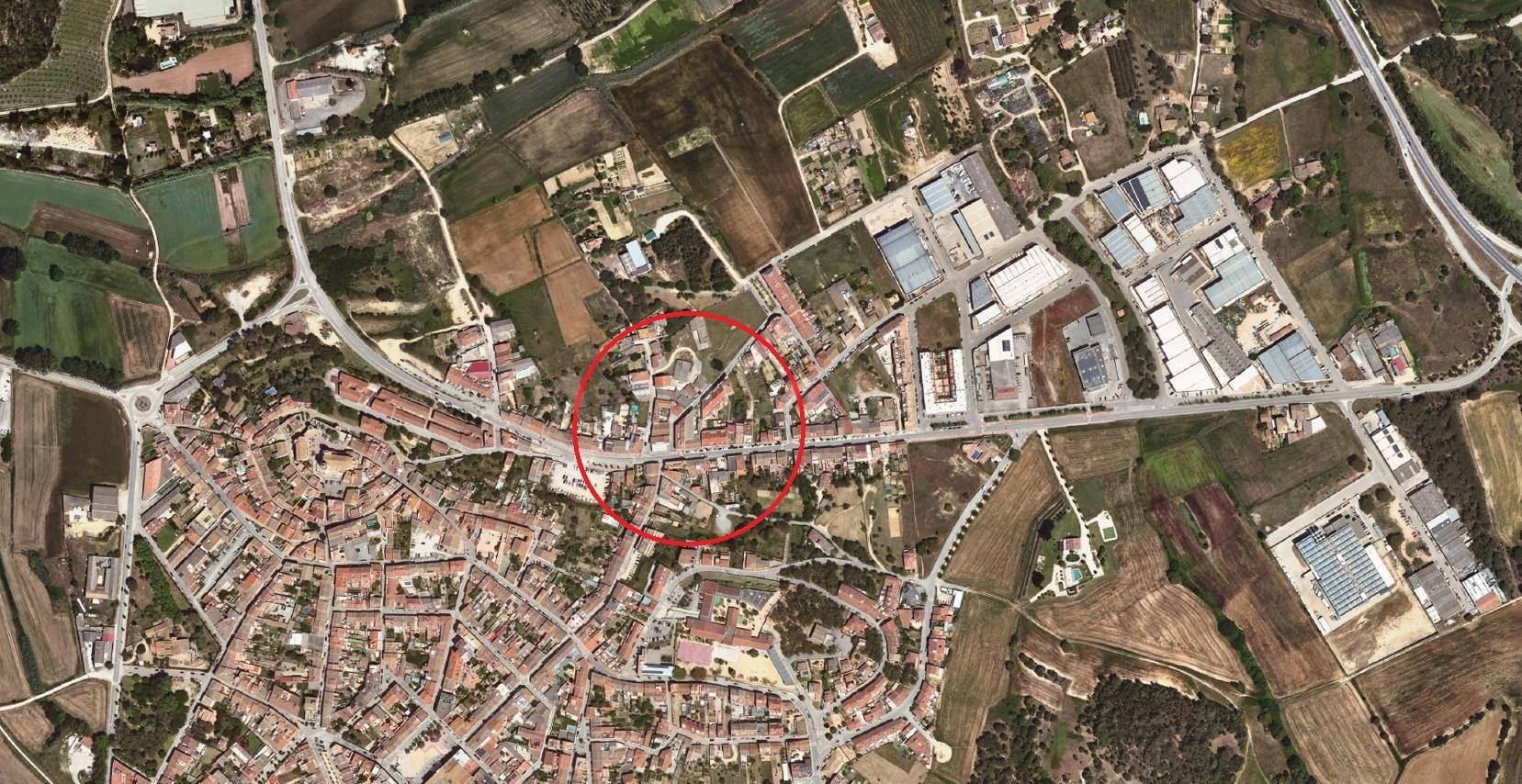 Edificio en venta en el centro de Llagostera