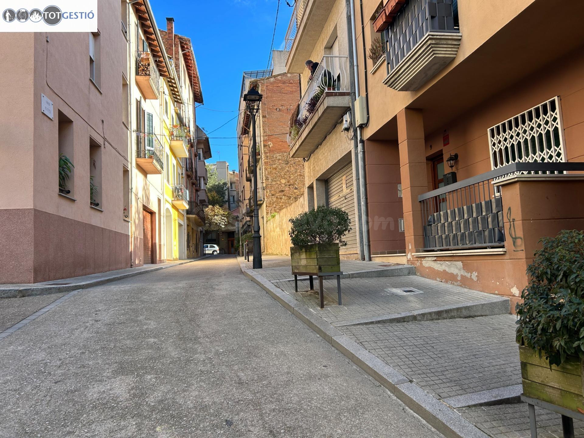 En venta nueva casa en el centro de Sant Hilari a precio exc - foto 3