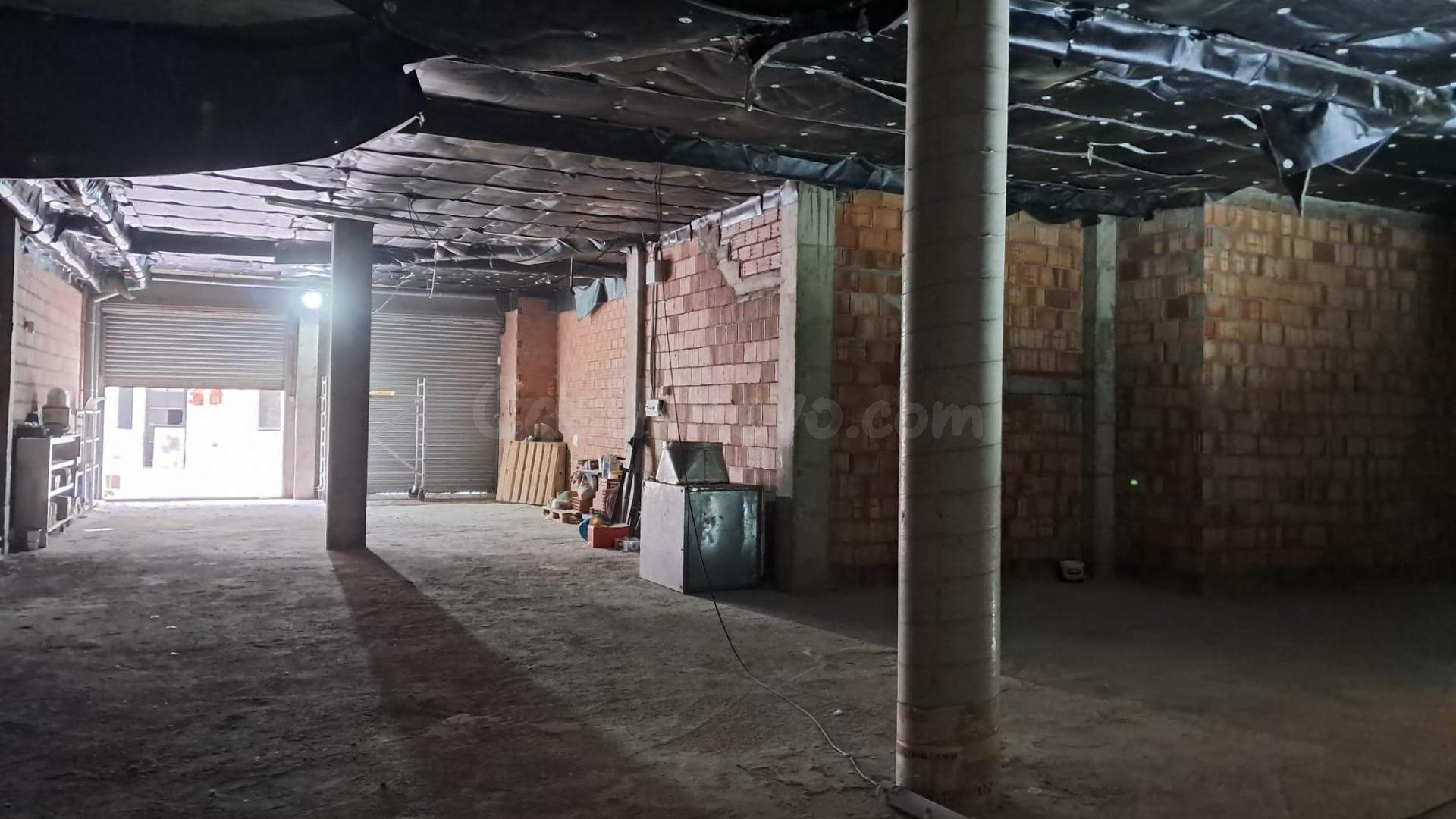 Local Comercial en Venta en el Centro de Platja d'Aro – 2ª Línea de Mar
