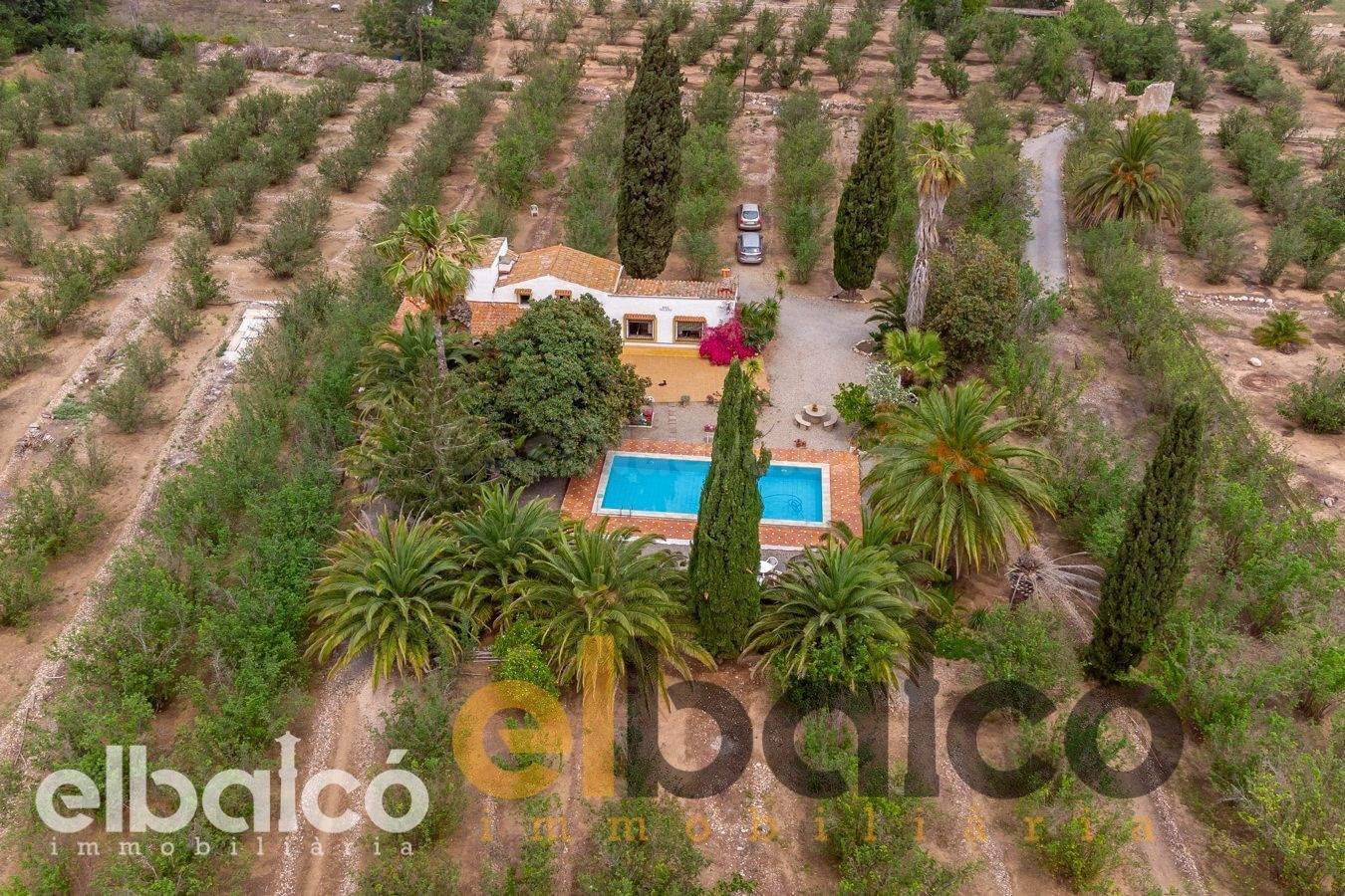 El Auténtico Refugio Mediterráneo: Privacidad, Espacio y Carácter en Valls 294.000€