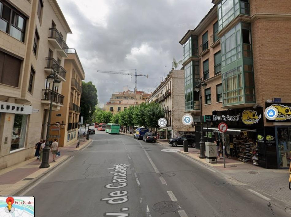 BAJO COMERCIAL DE 120m2 + ALTILLO DE 15m2 EN CALLE PRINCESA - BARRIO DEL CARMEN - MURCIA