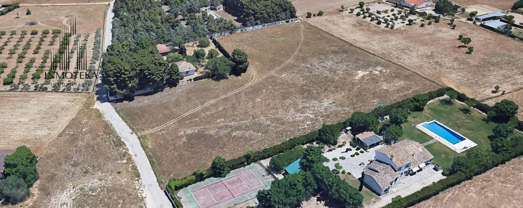 REF: C018 GRUPO INMOTEKA INMOBILIARIA VENDE TERRENO URBANIZABLE ZONA URBANIZACION VISTALEGRE