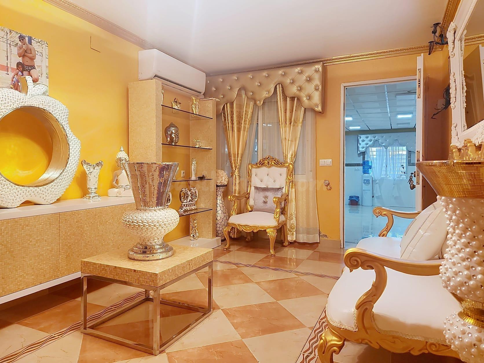 CASA REFORMADA IDEAL PARA FAMILIA NUMEROSA