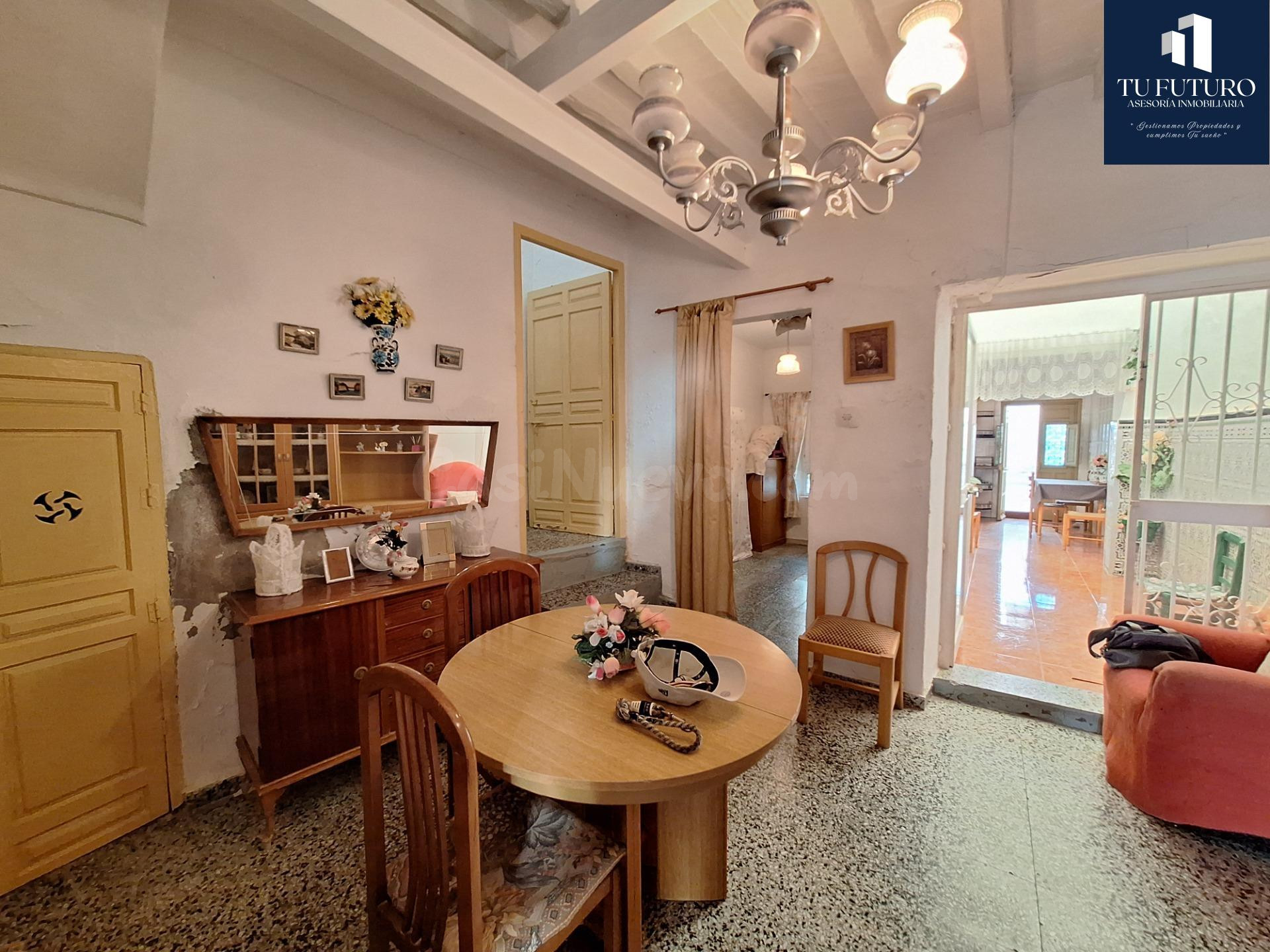 CASA EN EL CENTRO DE NERJA