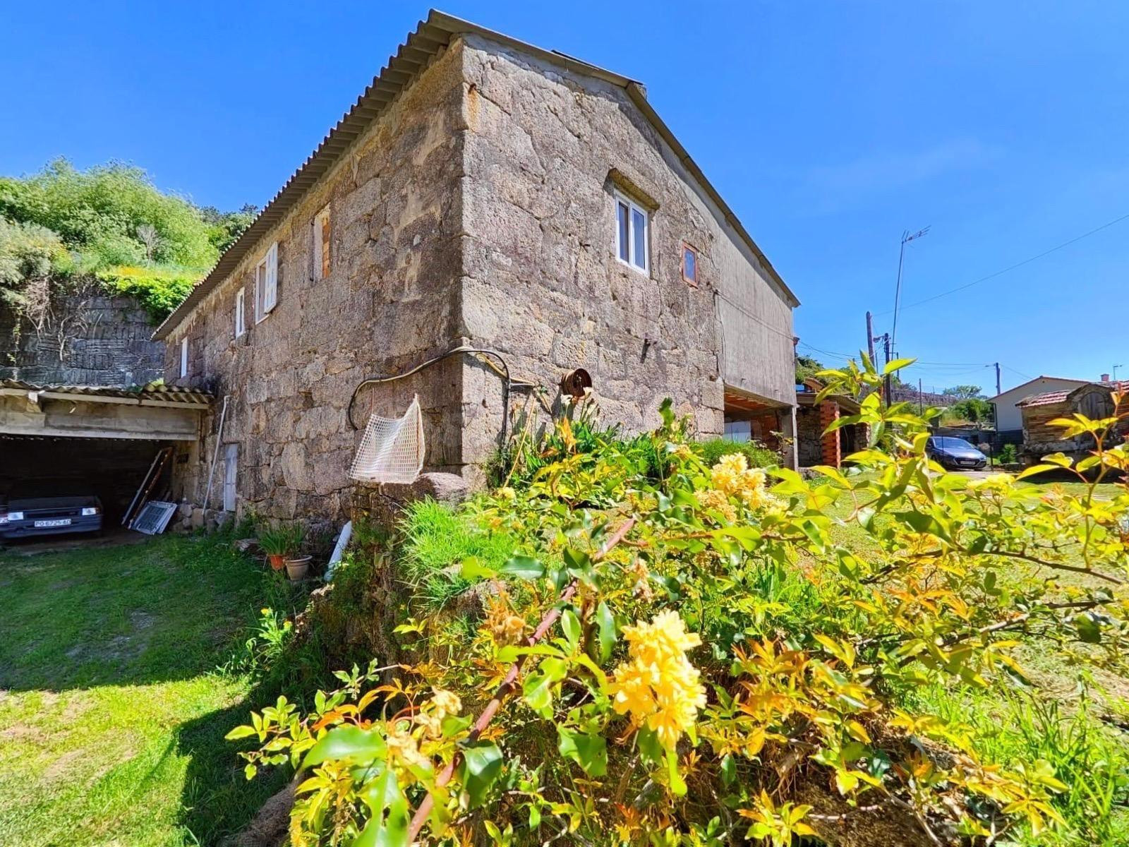 Oportunidad única en Monte Aloia- Vivienda o casa rural en entorno natural
