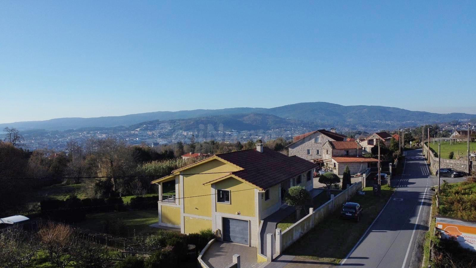 Preciosa casa en Mourente a 5 minutos del centro de Ponteved - foto 3