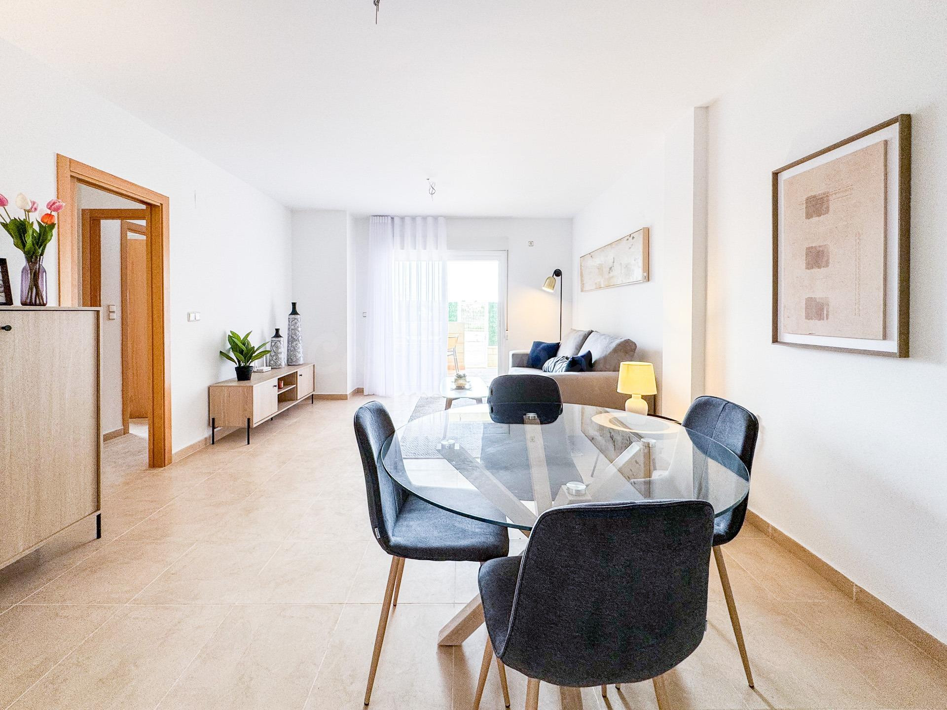 Nuevos Apartamentos en Primera Planta en Lomas de Cabo Roig - foto 2