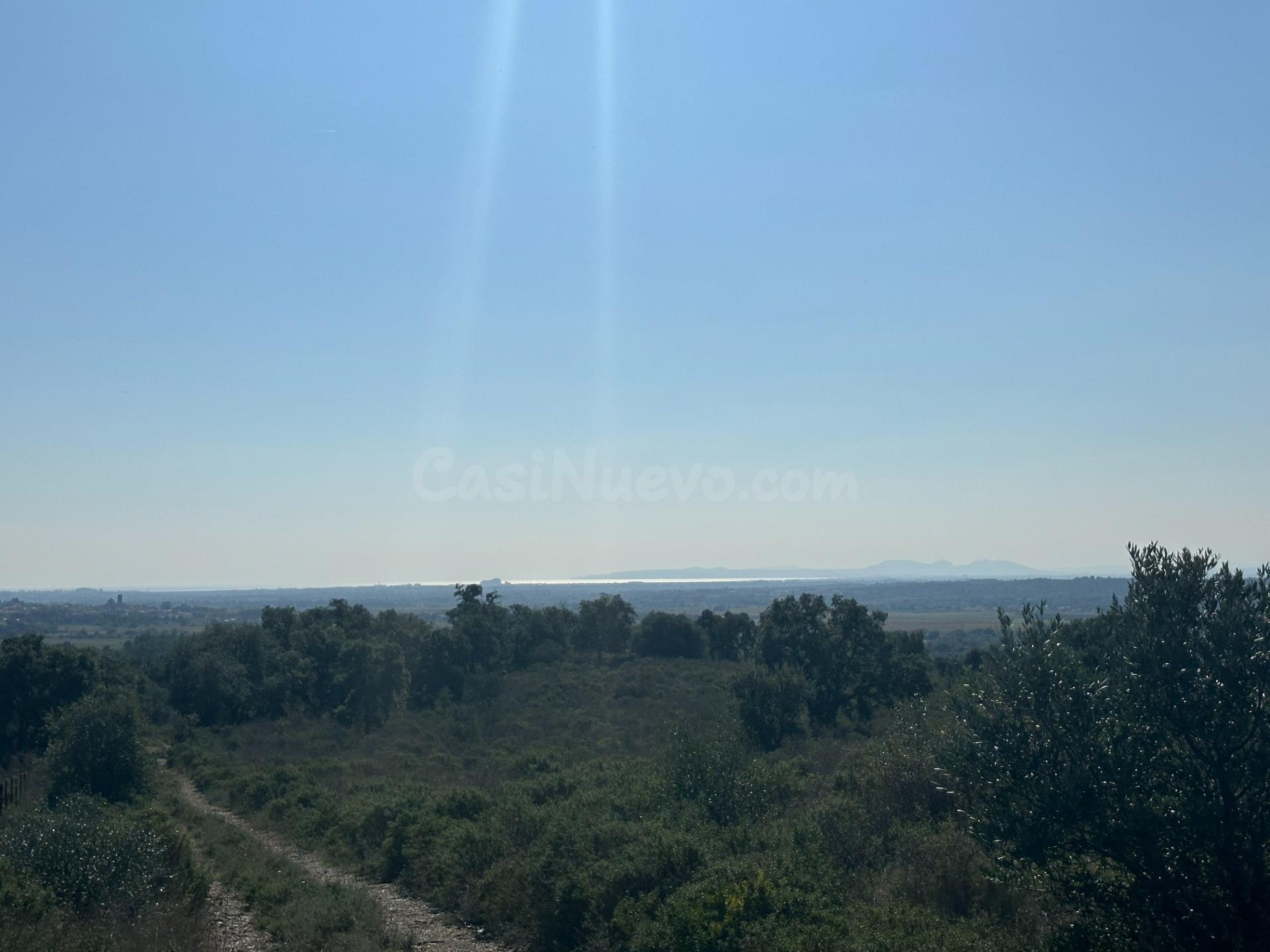 Encantadora finca rústica de 9.900 m2 en Rabós con vistas abiertas al mar y a la montaña