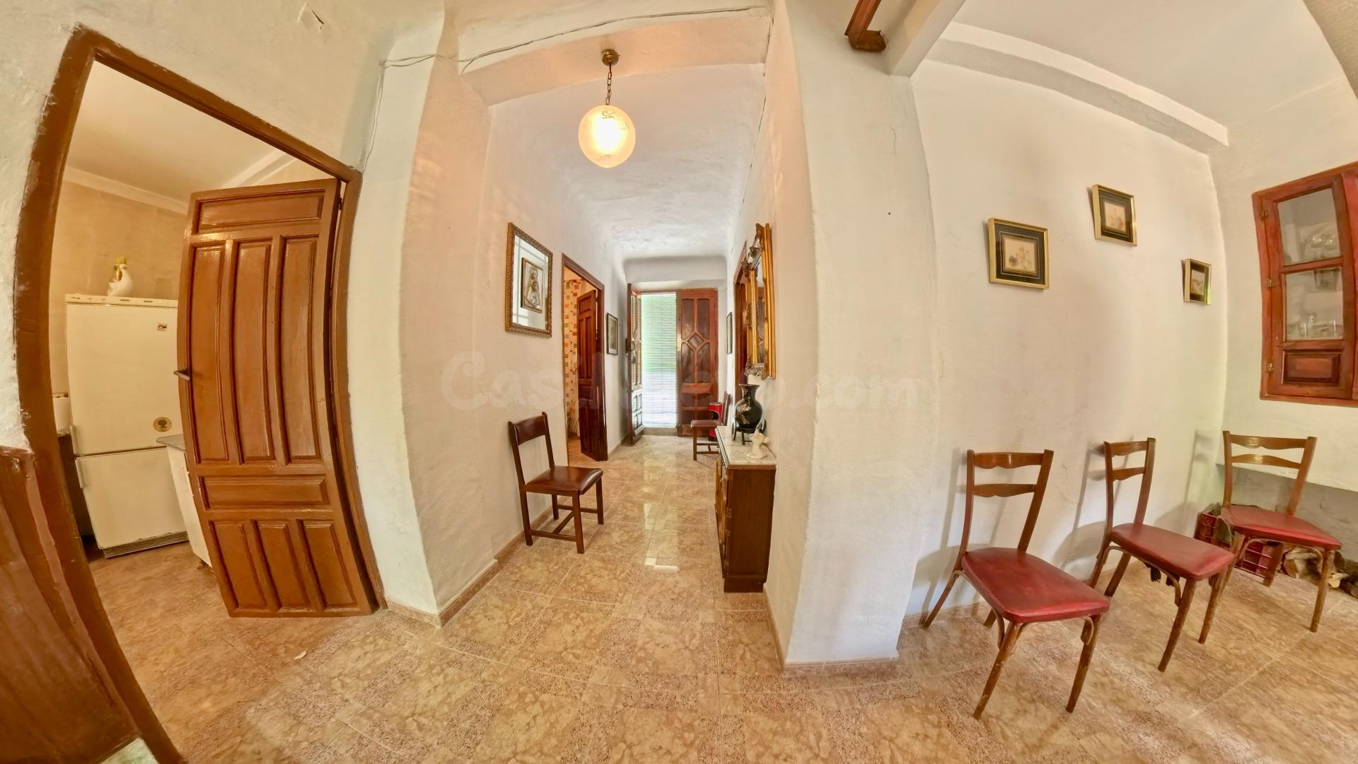 🏡 Casa de pueblo en venta en Chite – Valle de Lecrín | 5 dormitorios | Gran potencial de reforma |
