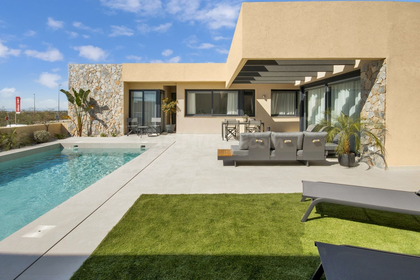 Villa de nueva construcción de 3 dormitorios y 2 baños