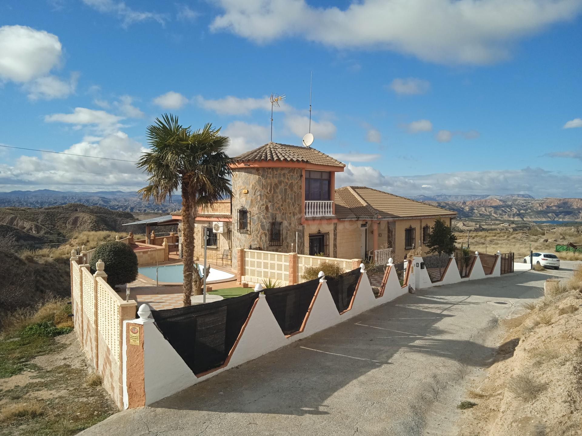 Vivienda familiar privada en Freila