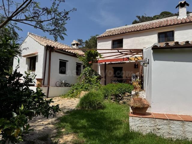 Una encantadora finca andaluza en Casares - foto 2