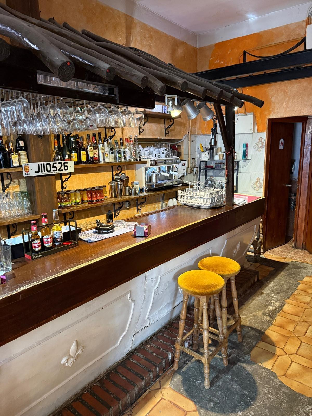 MAGNIFICO RESTAURANTE EN UNA ZONA PRIVILEGIADA DE MARBELLA