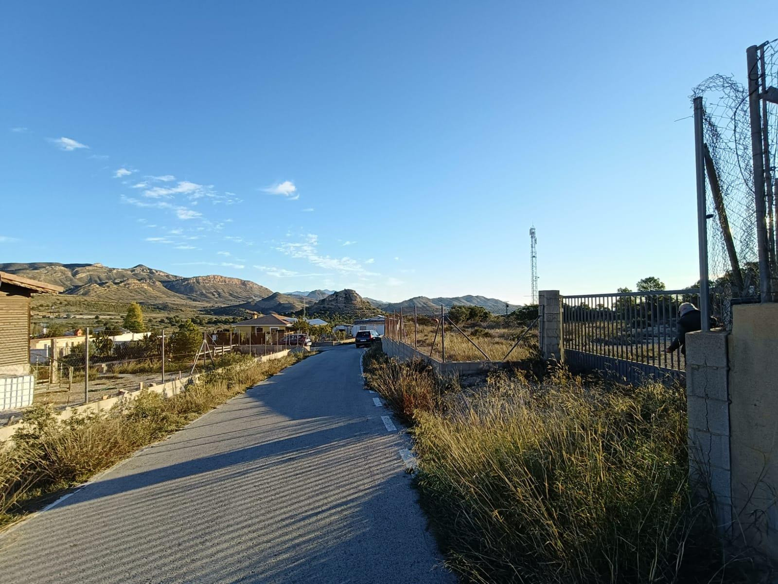 Terreno Soleado en El Moralet