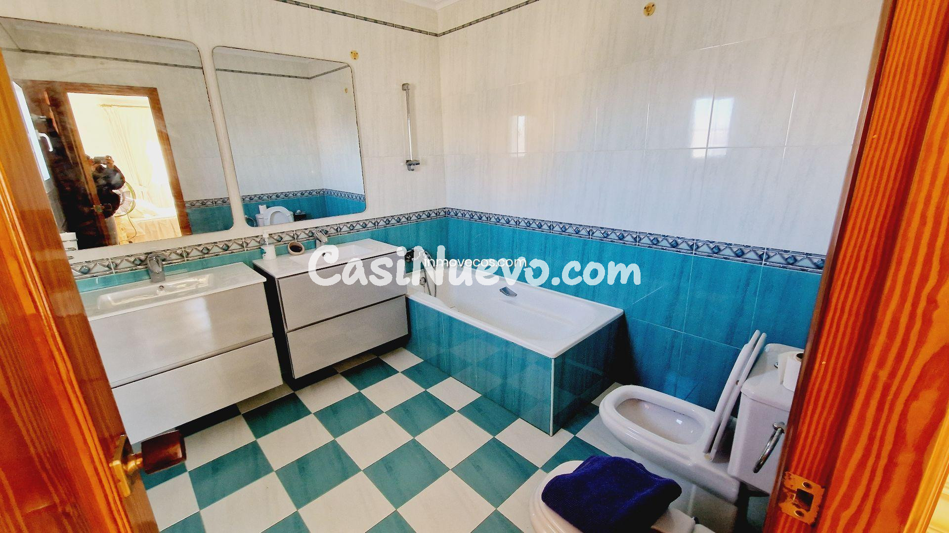 Chalet primera línea del Mediterráneo en el km 8 de La Manga - foto 21