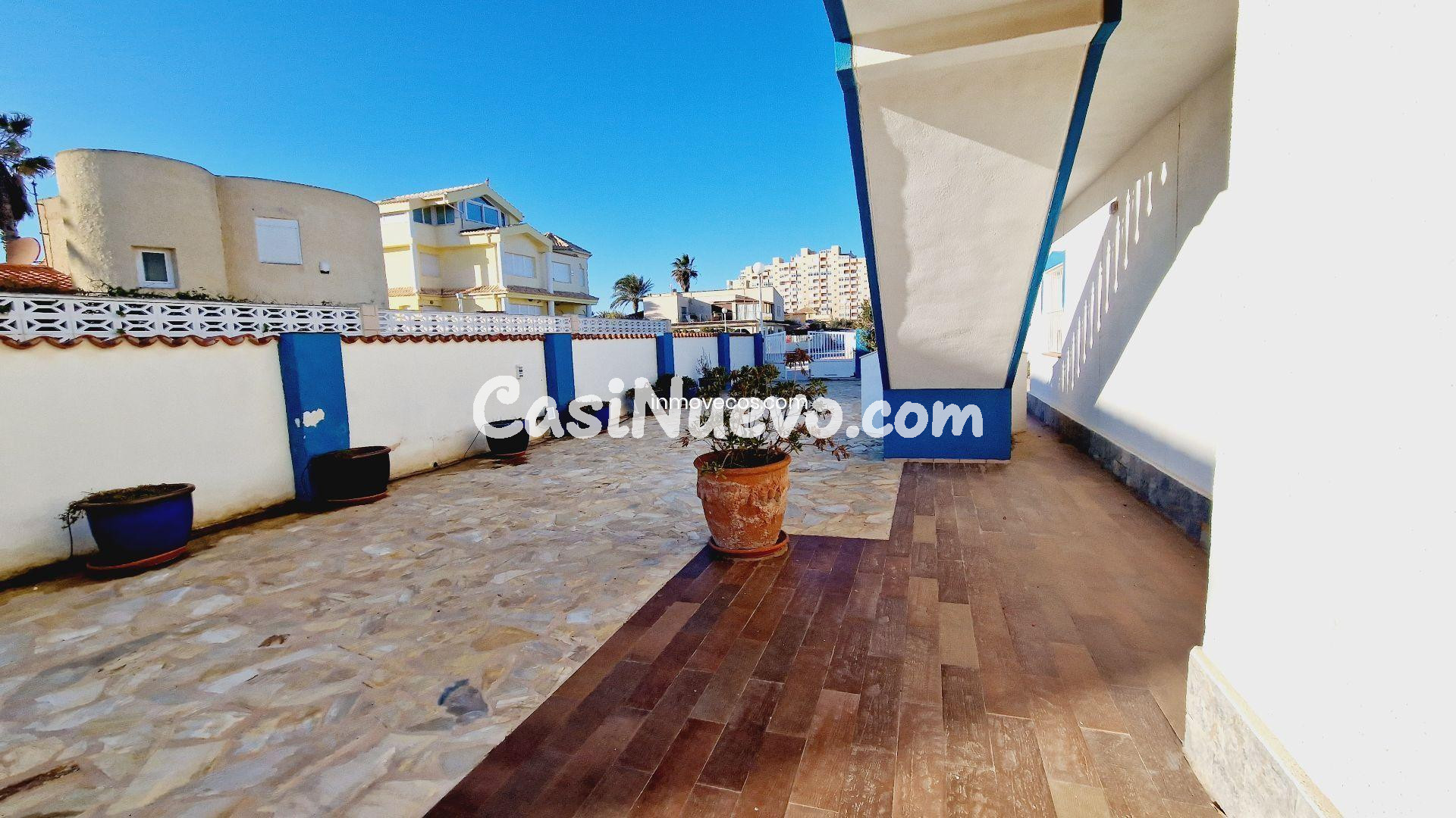 Chalet primera línea del Mediterráneo en el km 8 de La Manga - foto 42