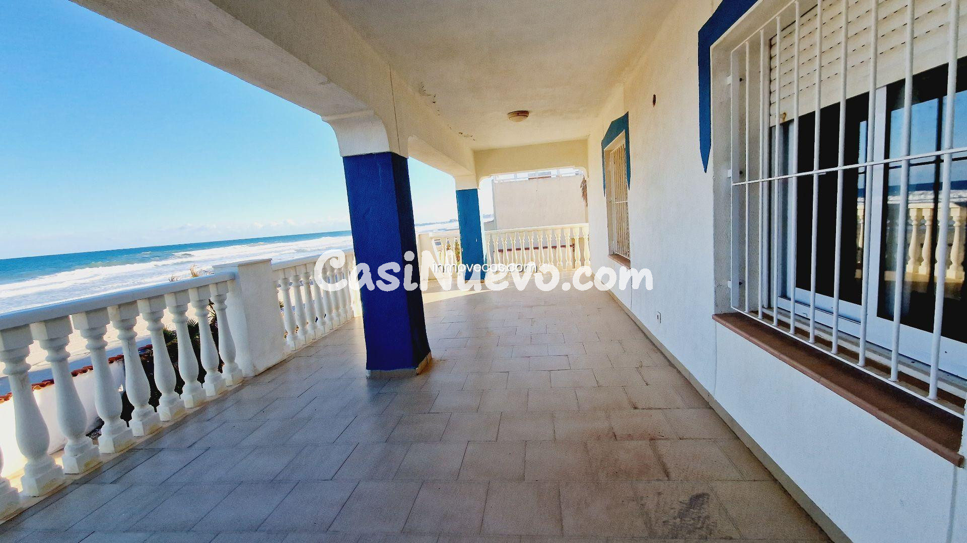 Chalet primera línea del Mediterráneo en el km 8 de La Manga - foto 48