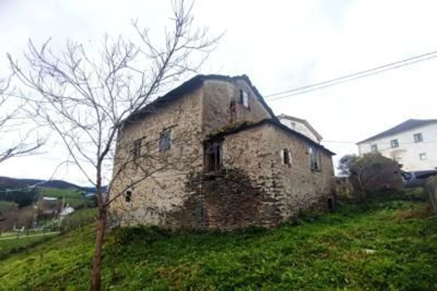 BONITA CASA RUSTICA EN NAVIA - foto 5