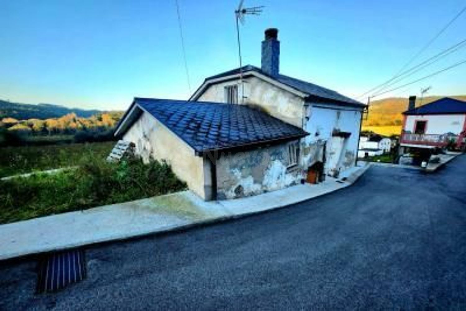 ESTUPENDA CASA EN EL ENCANTADOR CONCEJO DE COAÑA - foto 4