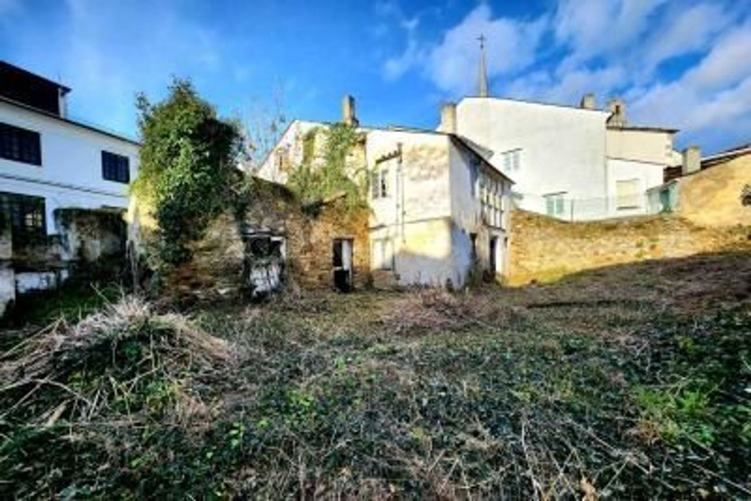 !! ATENCION INVERSORES!! TERRENO EDIFICABLE EN CASTROPOL CON - foto 2