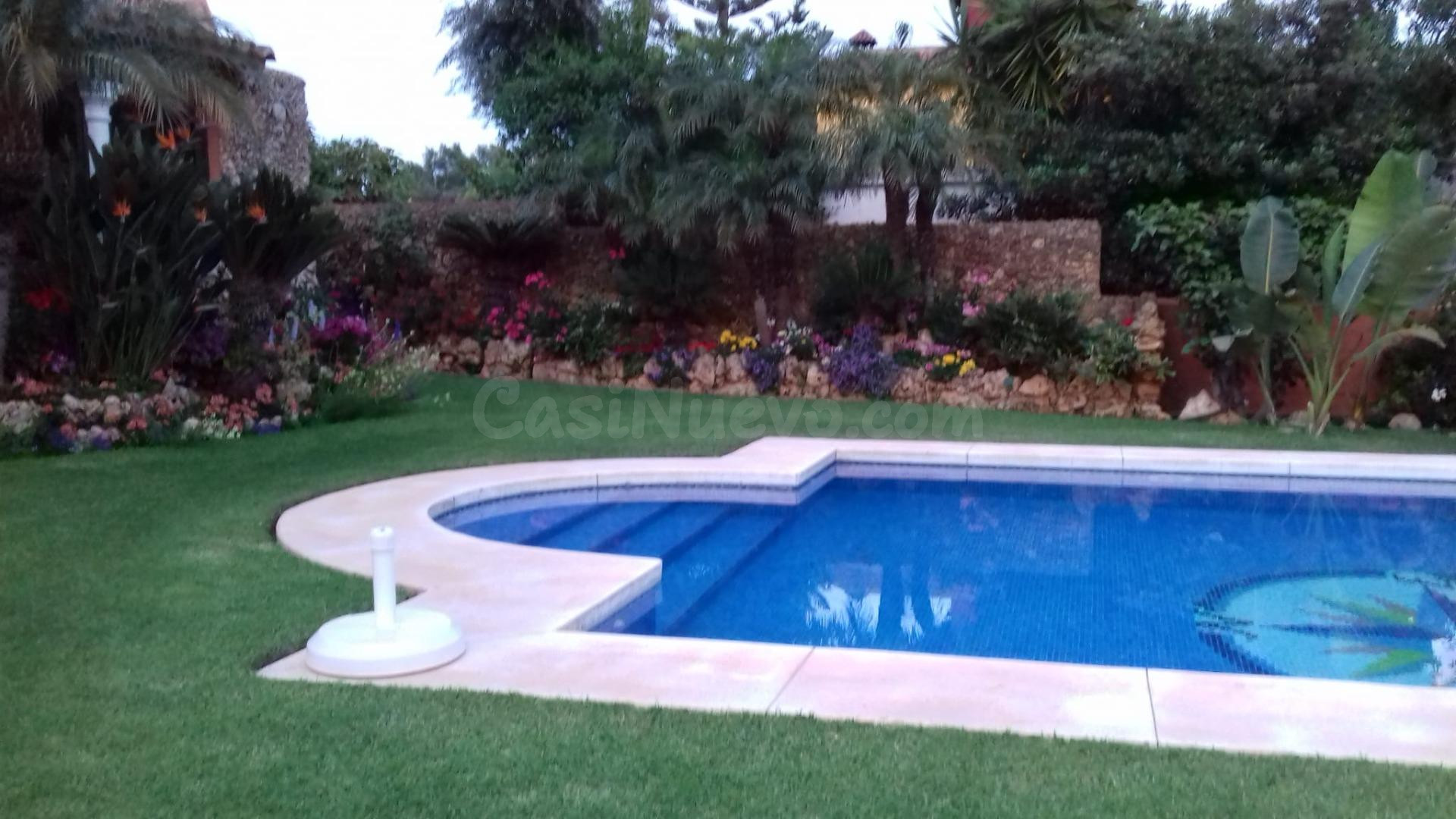 VILLA EN ZONA LAS CHAPAS