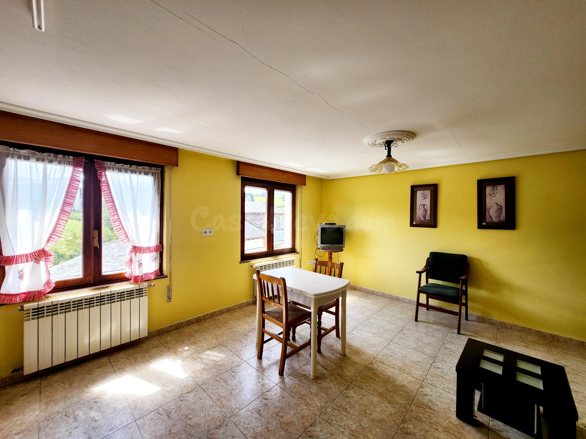 ESTUPENDO PISO EN VILLAYON - foto 5