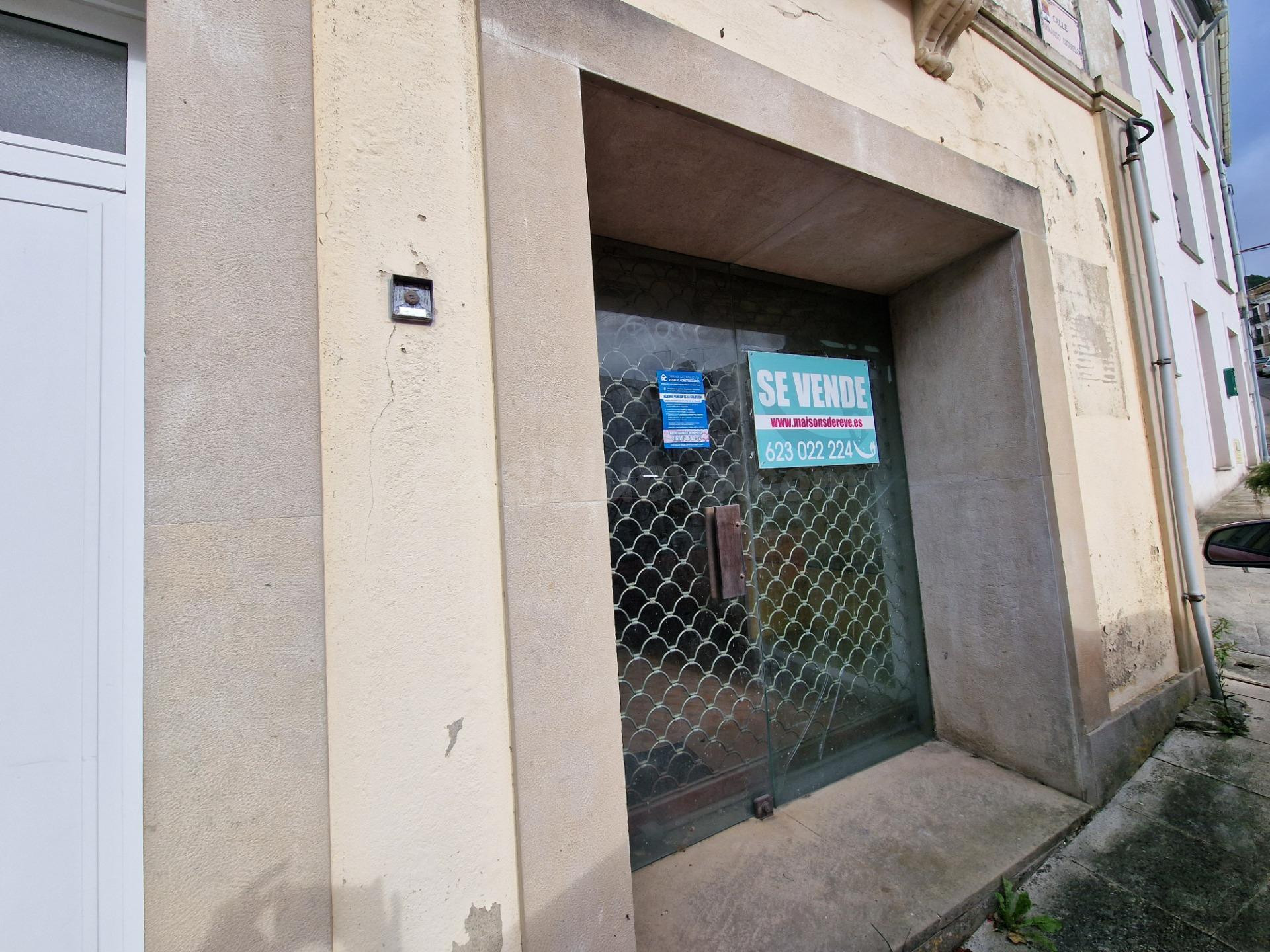 LOCAL COMERCIAL EN VEGADO CON POSIBILIDAD DE CAMBIO DE USO - foto 4