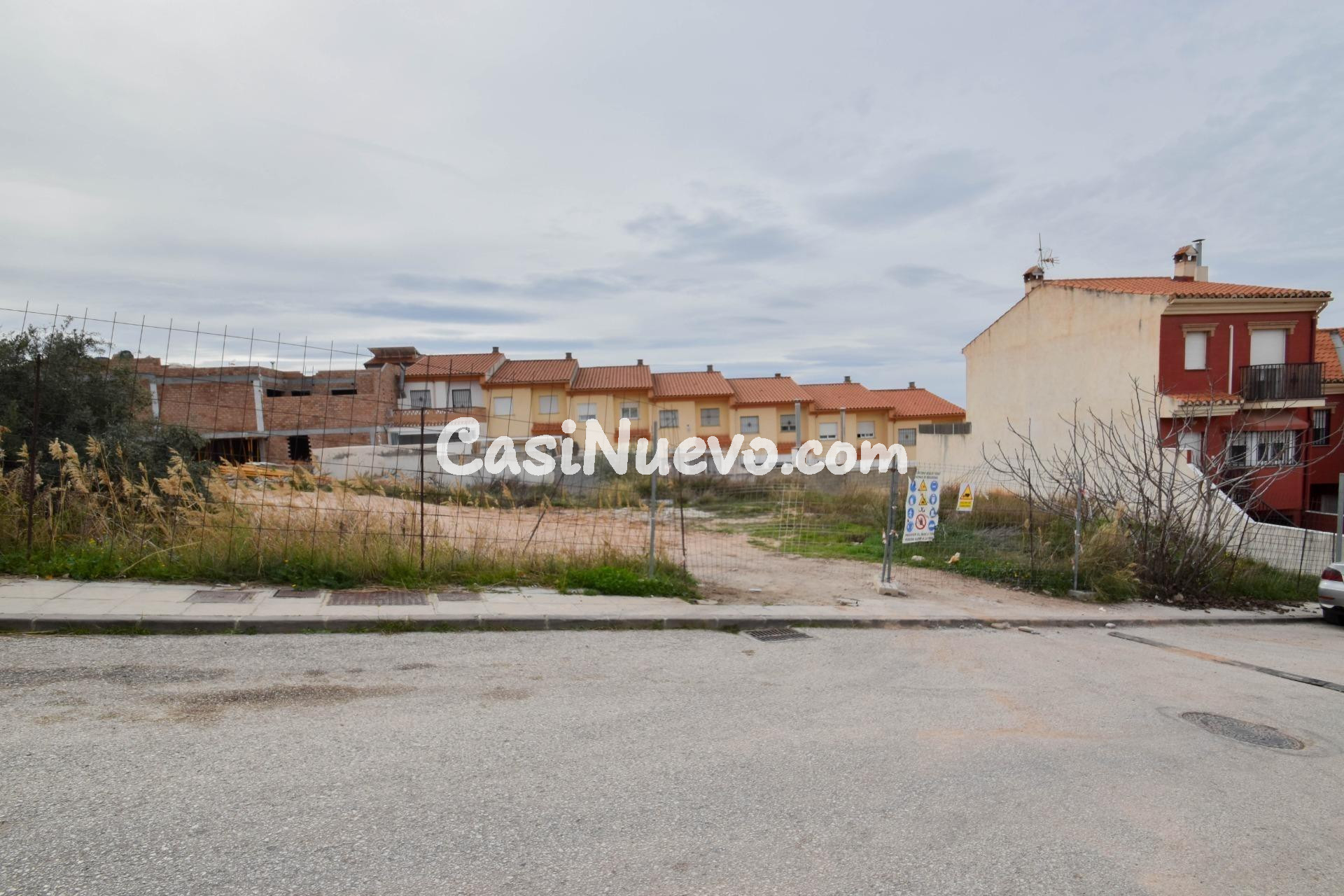 SOLAR PARA construcción EN PLENA EXPANSION