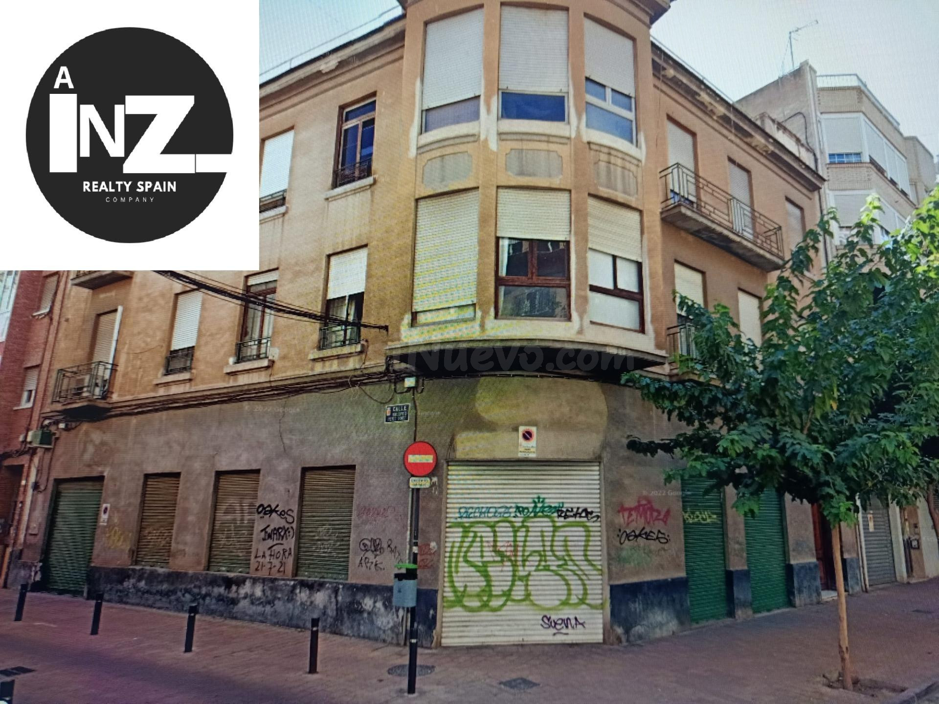 EDIFICIO PARA CONSTRUIR DE 15 A 18 VIVIENDAS CON GARAJE
