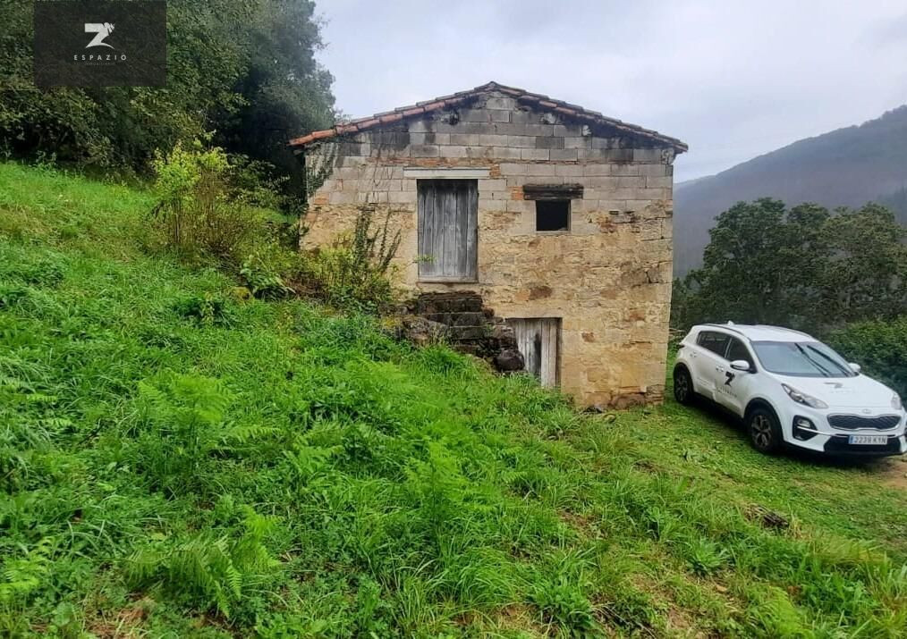 VENTA DE DOS CABAÑAS PAREADAS CON TERRENOS EN LUENA