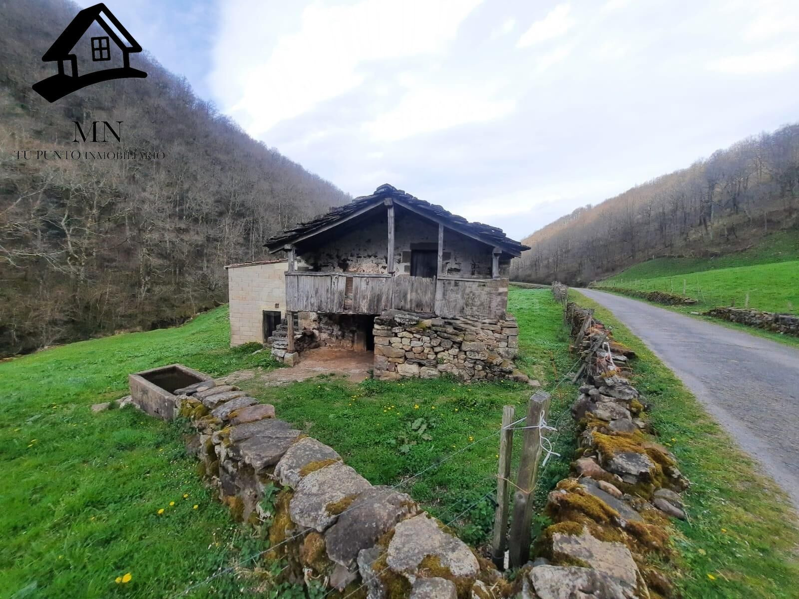 ESPECIAL FINCA Y CABAÑA PASIEGA EN EL VALLE DE VEGA DE PAS