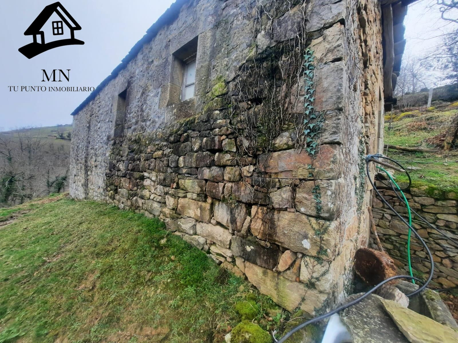 CABAÑA PASIEGA INDEPENDIENTE CON FINCA PRIVADA EN SAN PEDRO DEL ROMERAL