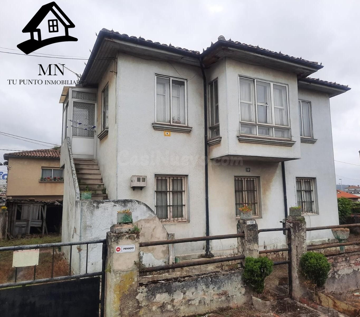 CASA INDENDIENTE PARA REHABILITAR EN TORRELAVEGA - foto 2